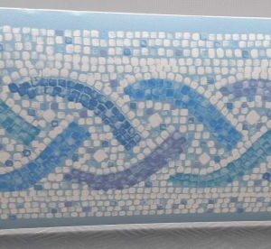 BORDURE ADHÉSIVE MOSAQUE BLEUE ENTRELACÉE 177199