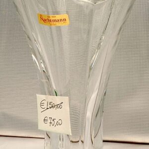 VASE EN VERRE FIN EN ALLEMAND HARLRKIN Nachtmann
